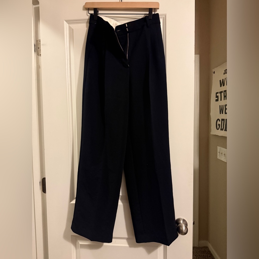 Aritzia The Effortless Pant Crepette